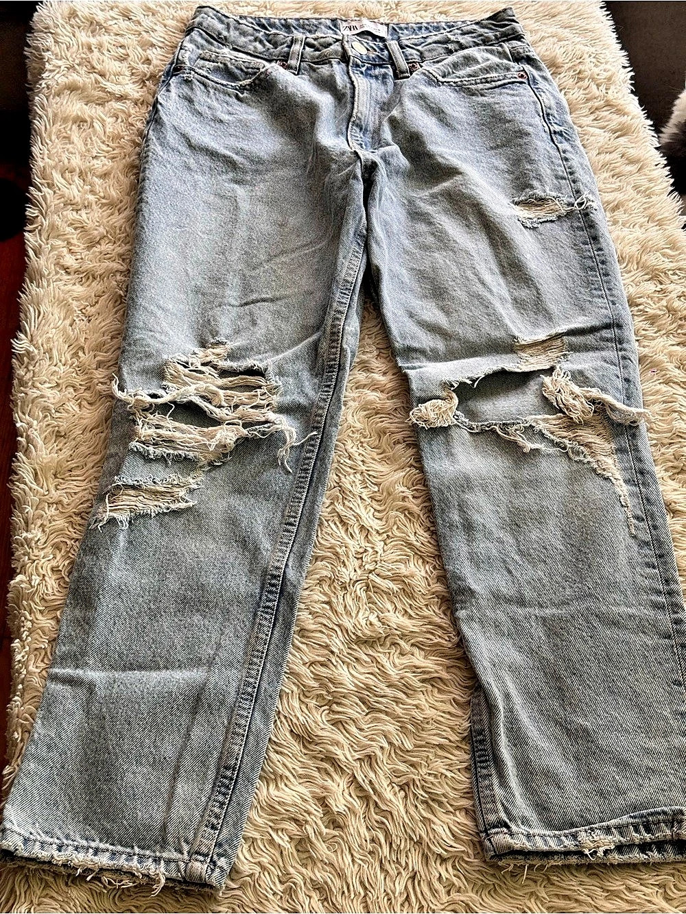 Zara Distressed Straight Leg Jeans in Blue Waist 6